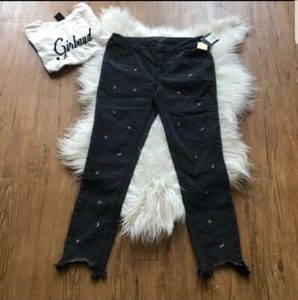 Girl's Sz 10 Skinny Jeans Black distress raw bottom hemsSpace themed embroidery - Bild 1 von 4