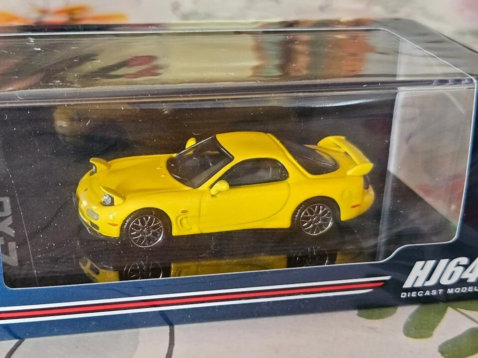 # 1/64 HJ64 - MAZDA Efini RX-7 (FD3S) Type RS HJ644007CY HOBBY JAPAN by BATTAX # - Immagine 1 di 1