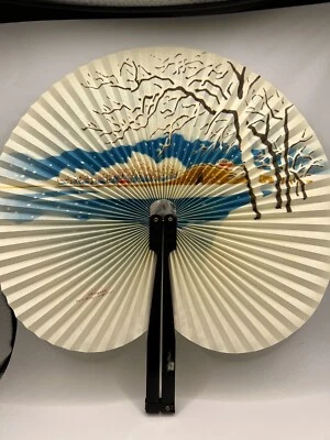 Ventilador de colección árboles asiáticos chino cielo azul plegable de mano 10" abierto 5,5" plegado Foto 1 de 3