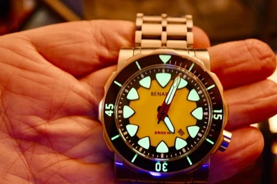 Benarus Megalodon 2500m Acero Inoxidable 47mm Reloj de Buceo Suizo ETA 2824 Foto 1 de 4
