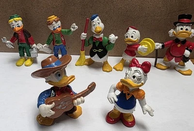 7 DUCKTALES FIGURES BULLY BULLYLAND HUEY, DONALD DUCK, SCROOG MCDUCK, DAISY  - Image 1 of 4