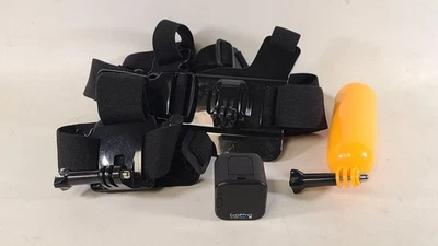 GoPro Hero Session w/ Accesories - Image 1 of 4