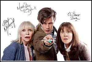 Elisabeth Sladen, etc, Autographed, Cotton Canvas Image. Limited Edition (ES-3) - Picture 1 of 1