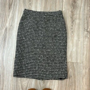 Boss tweed business casual pencil skirt seam undone on bottom size 2 - Bild 1 von 10