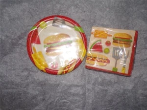 8 count BBQ Time Party Creation sturdy style plates 6 7/8 inch & 4.5x9 inch napk - Picture 1 of 3