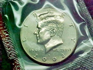 D Kennedy 2002 medio dólar sin circular en violonchelo - Imagen 1 de 2