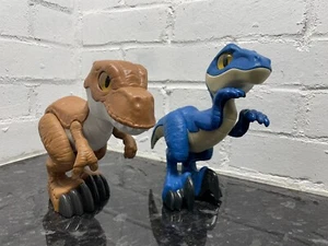 Imaginext Jurassic World Dinosaur Spielzeug T Rex & Raptor Camp Kreidefigur - Bild 1 von 4