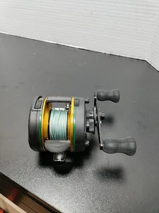 Carrete vintage Abu Garcia Ambassadeur 4600 Plus - Imagen 1 de 13