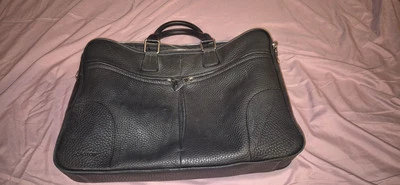 Bolso de Mano para Trabajador Oroton Negro con Cremallera Unisex sin Correa Usado en Excelente Condición Foto 1 de 4