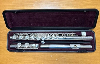 YAMAHA YFL-221 Flute Japan Student Model Nickel Silver Body Silver-Plated C Key - Image 1 of 4