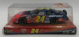 Jeff Gordon #24 Chevy Monte Carlo 1:24 Winners Circle Car Pepsi Dupont 2004 - Picture 1 of 6