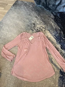 Lucky Brand kleines plissiertes Oberteil V-Ausschnitt mit Bindeband rosa Bluse NEU neu mit Etikett - Bild 1 von 6
