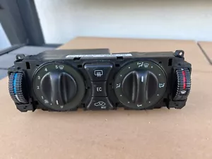 Mercedes W202 W208 CLK W210 AC CONTROL CLIMATE UNIT 2108303185 OEM - Picture 1 of 8
