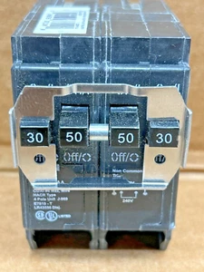 EATON BQ230250 QUADPLEX CIRCUIT BREAKER - Picture 1 of 3