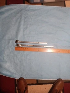 Craftsman USA 15" Long Ratchet 18" Long Breaker Bar V Series 44202 44976 1/2 - Foto 1 di 16