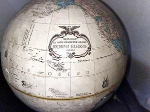 VINTAGE REPLOGLE 12 INCH DIAMETER GLOBE WORLD CLASSIC SERIES 1970s - Picture 1 of 3