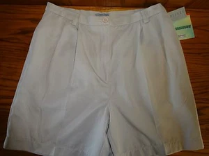 NEW WOMEN'S COLLECTION BEIGE MICROMOVE SHORTS SIZE 10 . - Picture 1 of 3