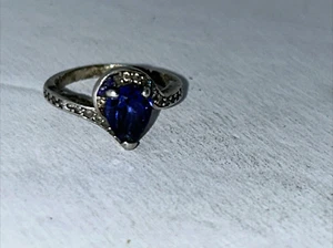925 Vintage Sterling Silver pear shaped lab created Blue Stone Ring size 3.75 - Picture 1 of 6