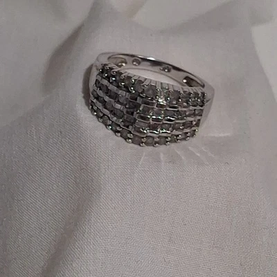 Price Reduction 10k White Gold Diamond Pyramid Cluster Cocktail Ring Sz 7 - Image 1 of 4