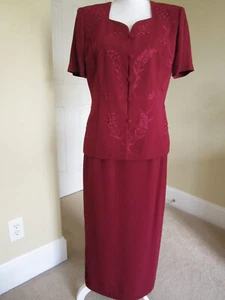 Vintage New Plaza South 2 Piece Set Jacket & Skirt Suit Burgundy Womans Sz 8 - Picture 1 of 12