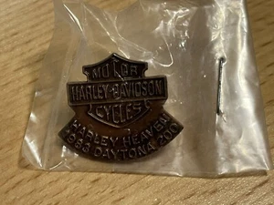 CHAQUETA CHALECO HARLEY DAVIDSON HEAVEN DAYTONA 200 CARRERAS 1983 TAC PIN NUEVO DE LOTE ANTIGUO-- 4095 - Imagen 1 de 3