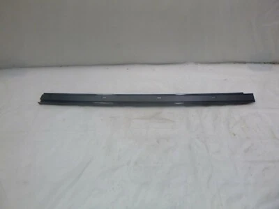 WEATHERSTRIP RETAINER PASSENGER SIDE FRONT POST FIT 08-10 SEBRING CONVERTIBLE OE Foto 1 de 3