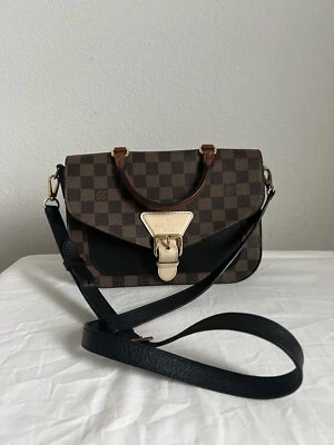 Bolso Louis Vuitton Damier Level Beaumarchais Foto 1 de 4