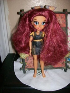 FailFix - Loves.Glam Total Makeover Puppenpaket - 8,5 Zoll Modepuppe - rote Haare - Bild 1 von 4