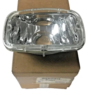 ORIGINAL GM NEW 1978 1981 CAMARO STD. PARK LAMP ASSY # 913641 - Picture 1 of 5