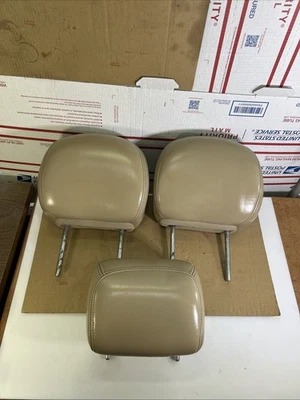 Lincoln LS 2005 reposacabezas delanteros y traseros cuero beige Foto 1 de 4