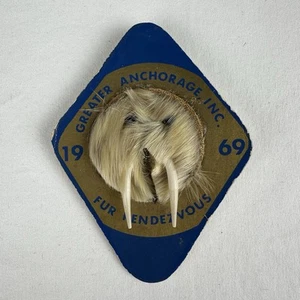 Rare Vintage 1969 Anchorage Alaska Fur Rendezvous Rondy Handmade Walrus Pin - Picture 1 of 2
