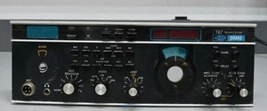 PANEL PRZEDNI DRAKE do TR-7 A TRANSCEIVER z POKRĘTŁAMI, CONTOLAMI, PRZEŁĄCZNIKAMI - Zdjęcie 1 z 2