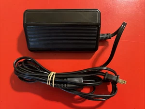 Singer Nähmaschine Fußsteuerung OEM # CR307, 988274-090 - Bild 1 von 3