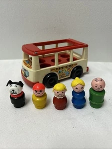 Vintage 1969 Fisher Price Mini-Bus vehicle + 5 wooden Little People figures - Picture 1 of 13