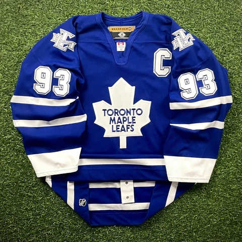 2003 Koho NHL Authentic On-Ice Jersey Toronto Maple Leafs Doug Gilmore Sz. 52 Cover