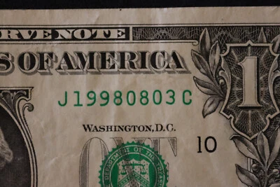 [AUG 3, 1998]  $1 ONE DOLLAR   BIRTHDAY/ANNIVERSARY NOTE.  SN # J 19980803 C - Image 1 of 3