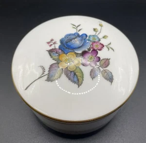 Vintage Royal Worcester Bone China Trinket Dresser Box - Picture 1 of 7