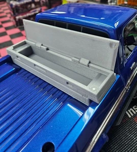 TOOLBOX FOR TRX4 RANGER XLT SCALE ROCK CRAWLER FORD CHEVY K10 - Picture 1 of 3