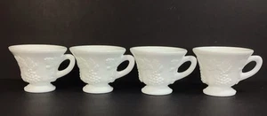 Vintage Indiana Colony Milk Glass Cups - Harvest Grape Design - Set of 4 - Imagen 1 de 10