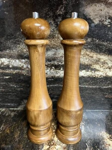 Williams Sonoma Traditional Olivewood Salt And Pepper Mill Grinder 12” Italy - Picture 1 of 6