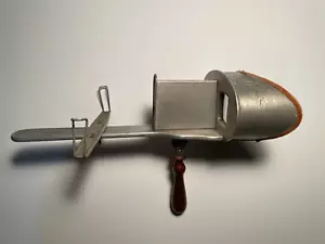VISOR DE ESTEREOSCOPIO ANTIGUO, PATENTE 1895 SOPORTE DE TARJETA PERFECTO EN METAL - Imagen 1 de 7