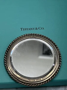 Borsa rotonda vintage Tiffany & Co. argento 925 iniziali incise a specchio - Foto 1 di 5
