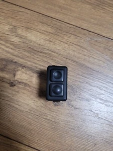 BMW 1367373 E23 E24 E28 E30  77-93 WINDOW/SUNROOF SWITCH GENUINE - Bild 1 von 5