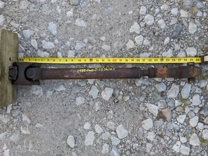 1980 - 1984 Jeep J10 J20 Wagoneer Front DRIVESHAFT DRIVE SHAFT 4x4 MT 4 Speed - Foto 1 di 10
