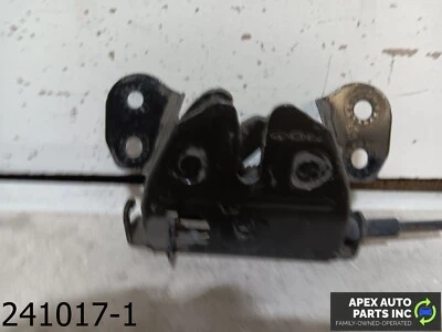 OEM 2007-2009 Hyundai Entourage 3.8L 81130-4D000 Front Hood Lock Latch - Image 1 of 4