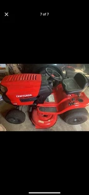 Craftsman T1-10 manual riding lawnmower, 42 inch cutting deck. - Image 1 of 4