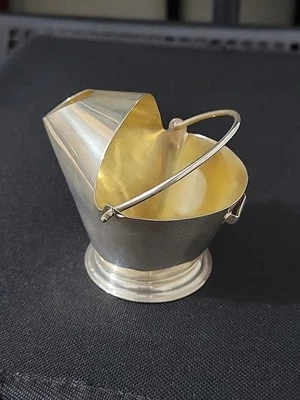 Cenicero vintage de plata esterlina miniatura carbón Scuttle otoño y Wassail esterlina Foto 1 de 4