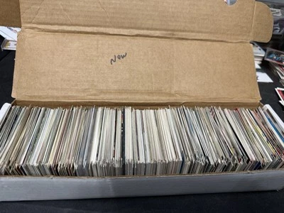 W 700 Lot Football Cards All Star Rookie NFL 80-90 Elway Jackson Sanders Simpson - Image 1 of 4