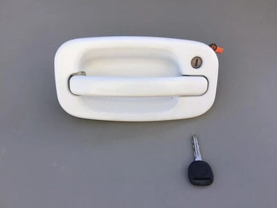2000-2006 GMC Yukon Tailgate Swing Gate Door Pull Handle White U8624 OEM - Image 1 of 4