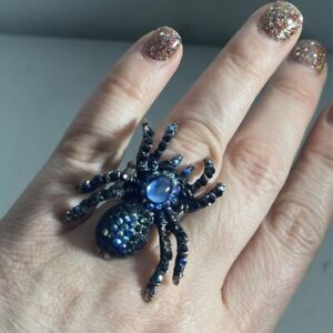 Großer schwarzer & blauer Strass dehnbarer Tarantel Spinne Halloween Ring